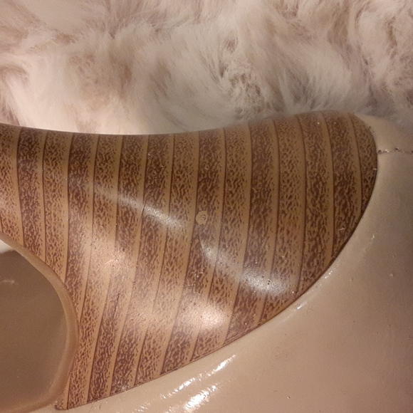 BWWOT* (w/FREE Belt in Nude) Madeline Nude Platform Pumps. Sz 9. Velcro Closure - Picture 11 of 16